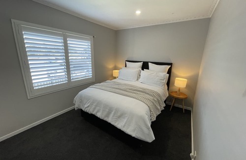 Kings Meadows House | Explore Majestic Meadows: Family-Friendly Retreat Awaits