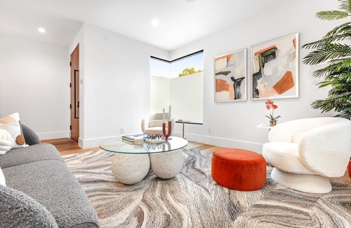 Carthay Circle House | Modern Masterpiece in West Hollywood with Private Pool