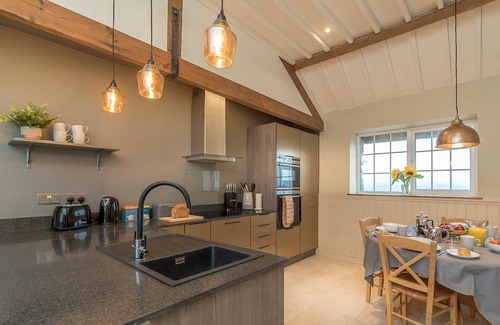 Garndolbenmaen Cottage | Eiddior - a self catering cottage that sleeps 7 guests in 4 bedrooms