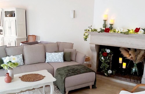 Magny-Fouchard House | Relaxing Retreat at La Petite Orée des Champs with Spa