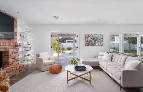 Tierra Feliz House | Arcadias Olive Grove by HomeSlice Stays