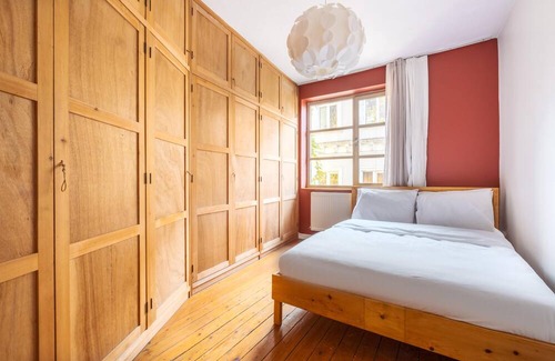 Pera Apartment | Exquisite Sea View Flat 2 min to Istiklal Avenue