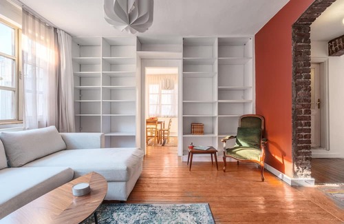 Pera Apartment | Exquisite Sea View Flat 2 min to Istiklal Avenue