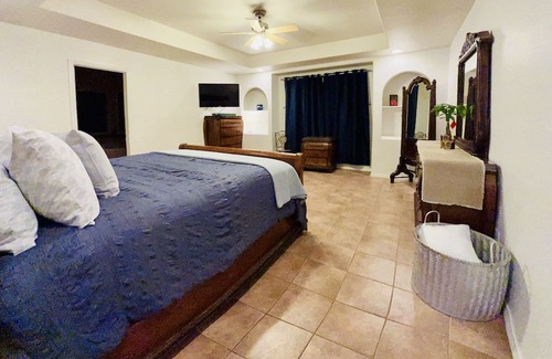 Amistad National Recreational Area House | Awaken to Nature's Serenity in a Family-Friendly Retreat