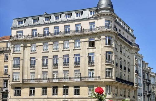 Ixelles Apartment | Prime Location Apartment with Balcony – Perfect for Families