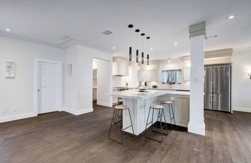 Atascocita House | Inviting Lakeside Retreat at Lake Houston Near IHA Airport