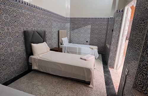 L'Ocean Bed & Breakfast | Delightful Riad Del Rey: Family-Friendly with Dining Options