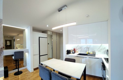 Centar Apartment | Diamond Residences: Scenic Apt, Free Parking & Family-Friendly