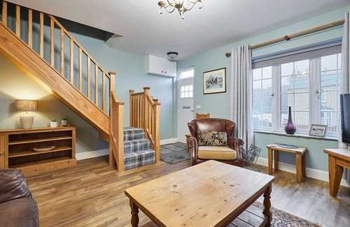 Edmondsley House | Welcoming Butterfly Cottage: Pet-Friendly Getaway Awaits