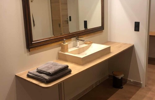 La Ferte-Saint-Aubin Bed & Breakfast | Cozy Studio Flat for Two in La Ferté-Saint-Aubin