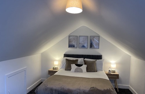 Middlesbrough House | Pet-Friendly Entire House in Middlesbrough - Rated 10/10