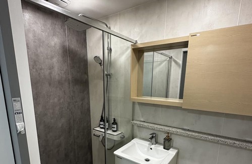 Seongsan House | Modern Retreat near Seongsan Ilchulbong and Aquaplanet