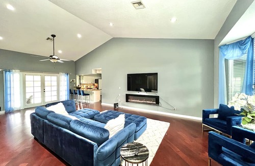 Greenview Shores House | Experience Welli Polo Equestrians with a Heated Pool