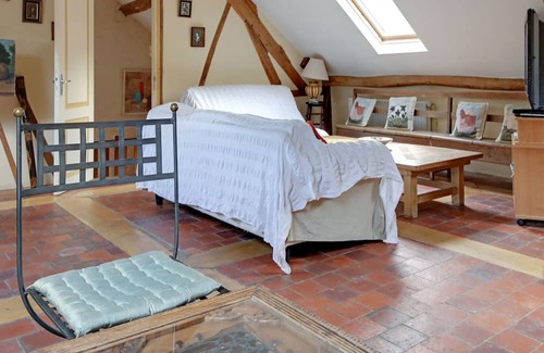 Raizeux House | Inviting Holiday Home in Raizeux with Pet-Friendly Amenities
