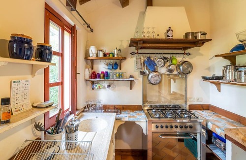 Osimo House | Discover Belvilla by OYO Villa Osimo: Family-Friendly Retreat