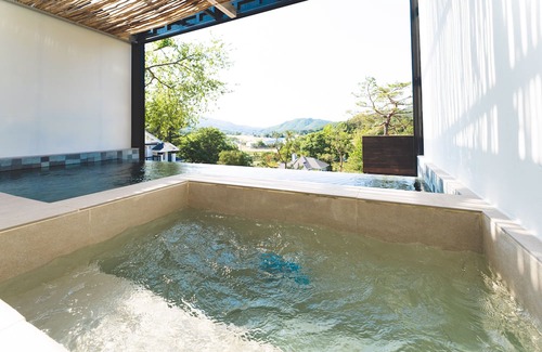 Pocheon House | Relax at TIVOLIVILLE Spa and Poolvilla with Family-Friendly Perks