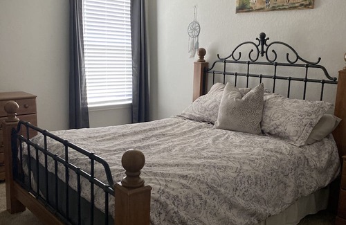 Medina Valley House | Perfect Staycation: Your Home Near LAB and Sea World