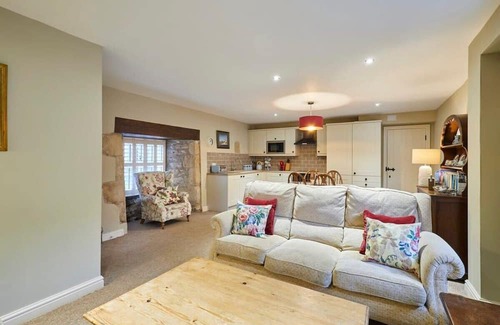 Peterlee House | Pet-Friendly Retreat at The Byre | Perfect for Families