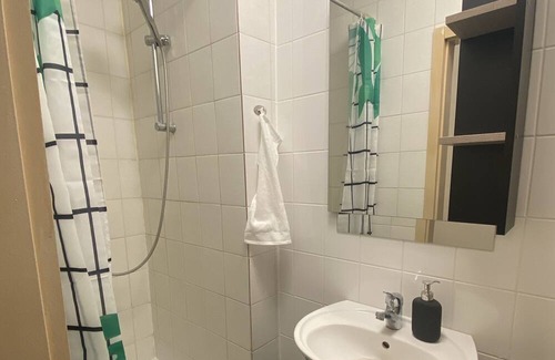 West Berlin Centre Apartment | Renoviertes Appartment in Charlottenburg