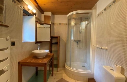 Connac House | Gîte Le Visaret - Connac: Pet-Friendly Retreat with Pool
