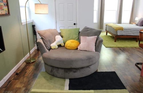 West Fork House | Private Countryside Loft Minutes from Fayetteville