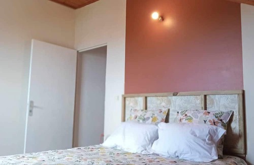 Saint-Joseph House | Charming Le Grand Coude: Family-Friendly Retreat with Kitchen