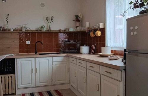 Saint-Joseph House | Charming Le Grand Coude: Family-Friendly Retreat with Kitchen
