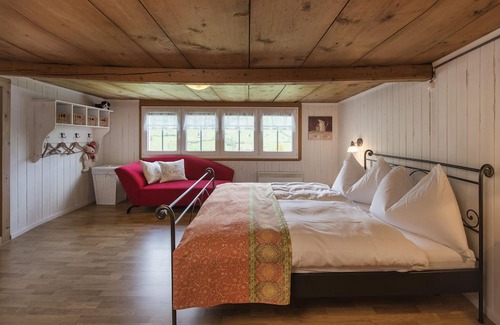 Alt Sankt Johann House | Landhuus Toggi 6-room holiday home right next to the slopes
