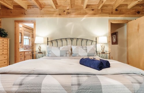 Greenville - Spartanburg Cabin | Cozy Neely Cabin Near DT Greenville with Family-Friendly Amenities