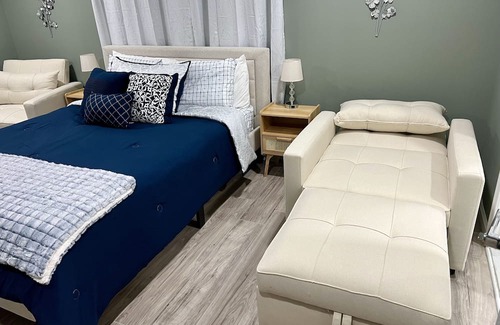 Senoia Apartment | Inviting Studio Suite Near Walking Dead Filming Location