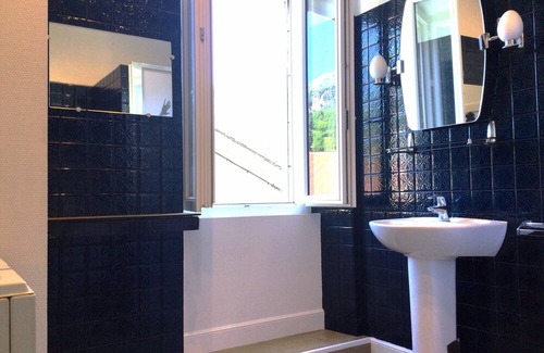 Laruns Apartment | Discover Les Sabots D'hélène: Family-Friendly Retreat