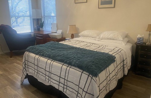 Villages of Green Valley House | Stunning Mountain View All Ages Green Valley Townhome - 2 Bedrooms and 2 Baths!