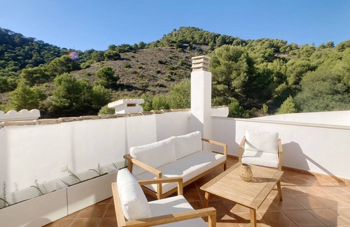 El Beal Villa | Idyllic Villa with Scenic Views in La Manga Club
