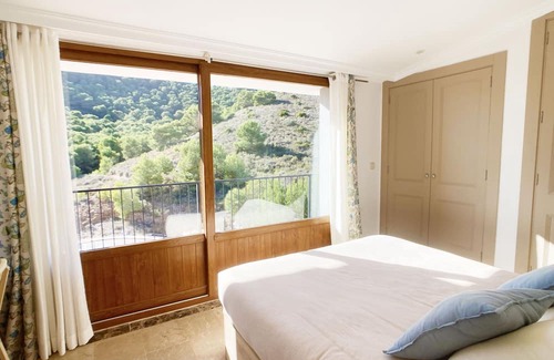 El Beal Villa | Idyllic Villa with Scenic Views in La Manga Club