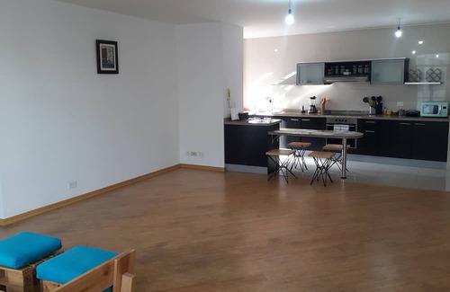 Quito Historic Center Apartment | Chic Apartment in Quito's Historic Center with Spa & Kitchen