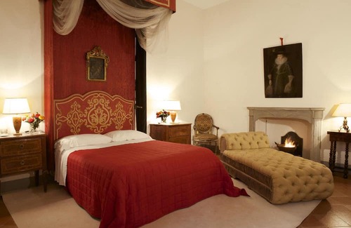 San Casciano in Val di Pesa House | Castello Lorenzo, Heart of Tuscany, Renaissance Villa with Pool