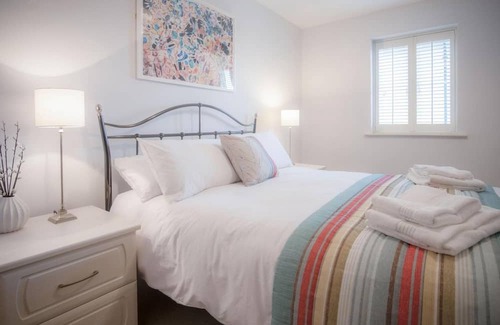 Saundersfoot Apartment | Minarvon - 2 Bedroom Apartment - Saundersfoot