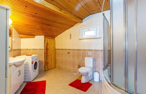 Bakırkoy Apartment | Amazing House with Sea View in Bakirkoy