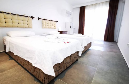 Kadriye Villa | Stunning Villa with Private Pool in Antalya