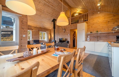 Vradal House | Discover Chalet Vrådal: Lake View Retreat with Spa Amenities
