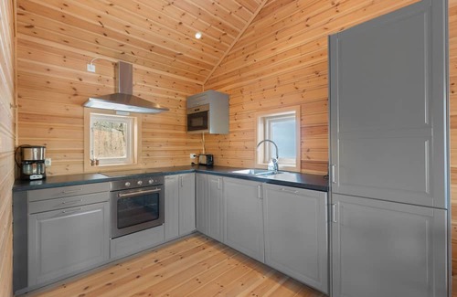 Vradal House | Scenic Retreat with Lake Views in Vrådal