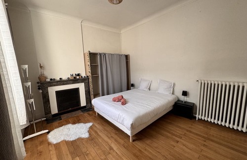 Ecommoy Apartment | Explore Comfort at The Central - 2p Rêve au Mans