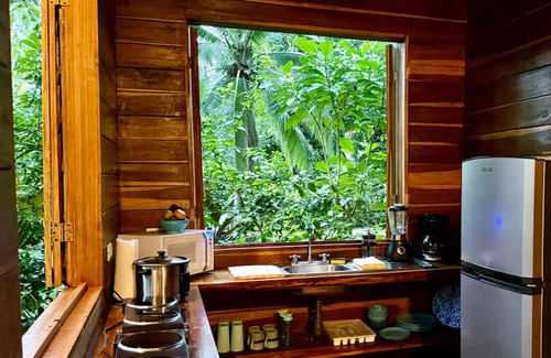 Puerto Viejo de Talamanca Cabin | Tranquil Retreat with Ocean Views Near Puerto Viejo