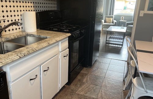 Shawnee House | Inviting Two Bedroom Home Steps from Downtown Shawnee