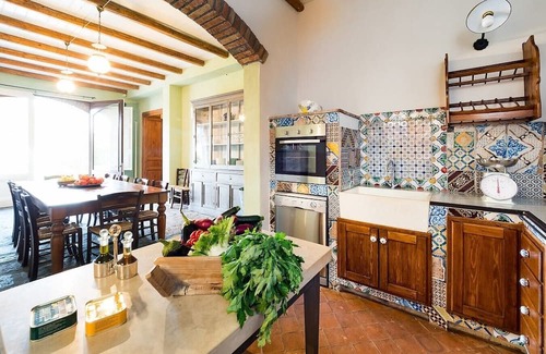 Milo Villa | Discover Villa Inessa: Ideal Getaway near Mount Etna