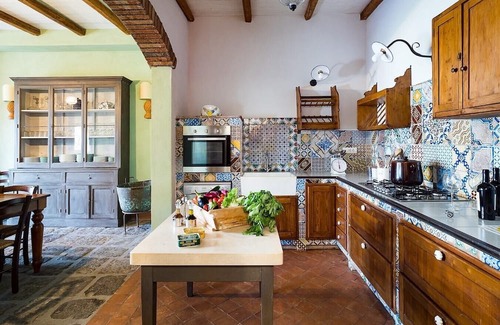 Milo Villa | Discover Villa Inessa: Ideal Getaway near Mount Etna