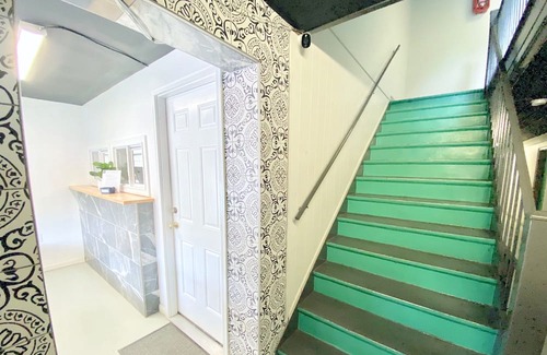 Lawrence Apartment | Family-Friendly Double Suite Indy: Perfect for Your Stay