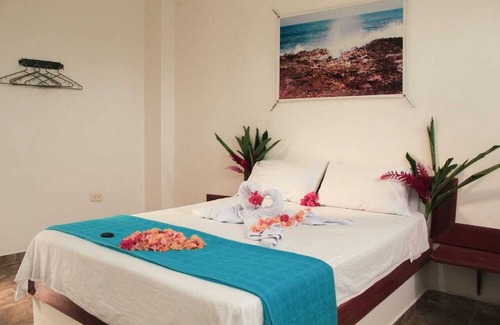 Capurgana Hotel | Relax at Lodge Mares Capurgana: Pool, Spa & Family-Friendly