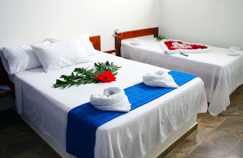 Capurgana Hotel | Relax at Lodge Mares Capurgana: Pool, Spa & Family-Friendly