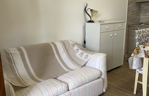 Marina di San Nicola Apartment | Central Residence with Pool - Family-Friendly Retreat